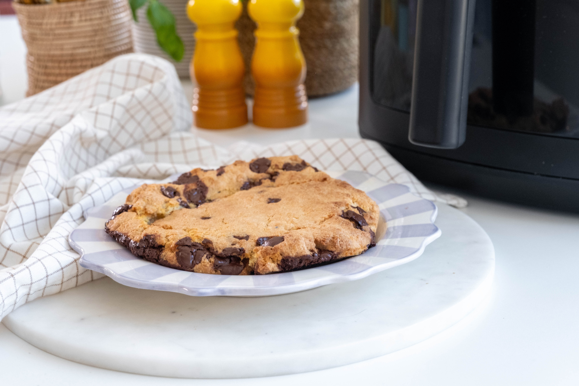 Airfryer SnackTastic® 7520 - 6L - 1500W - Touchscreen - Viewing Window with Light - PFAS Free