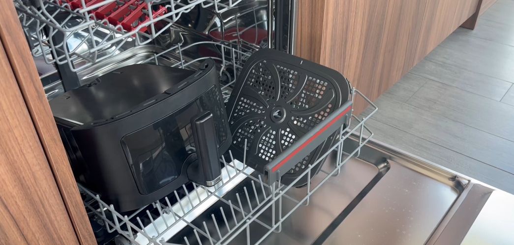 Hoe reinig ik mijn Airfryer? Zo eenvoudig is het écht!
